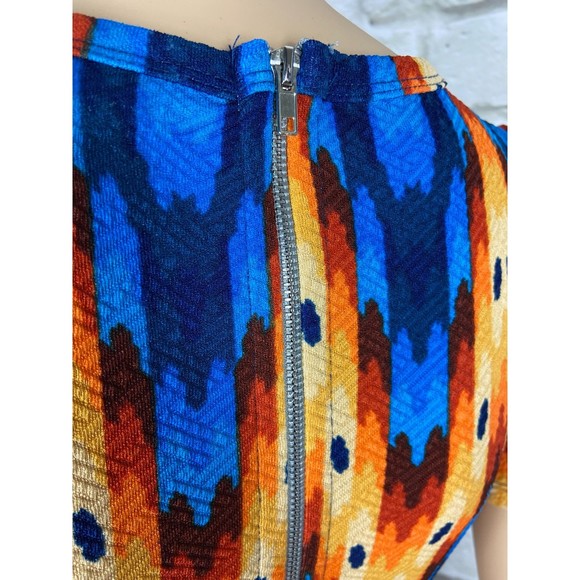 LULAROE Dress Size XSmall Stretchy Dress with Hidden Side Pockets Zipper Flared - Picture 9 of 9